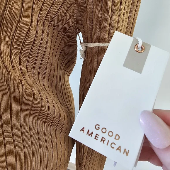 NWT Good American 5/6 Ribbed Button-Up Long Sleeve Top - Picture 2 of 6